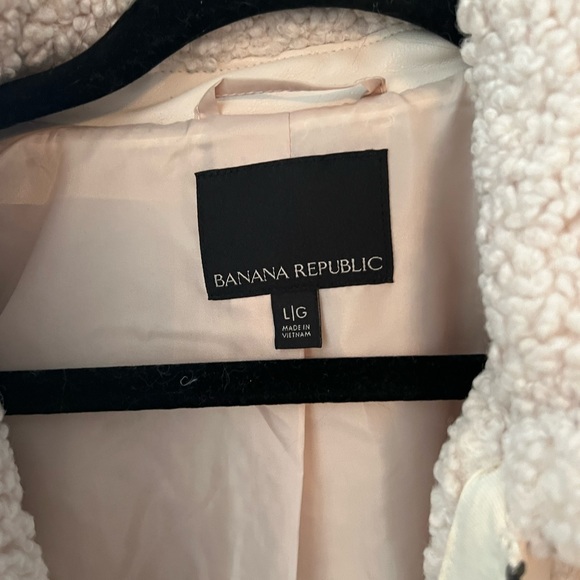 Banana Republic Shearling Jacket - Picture 3 of 5